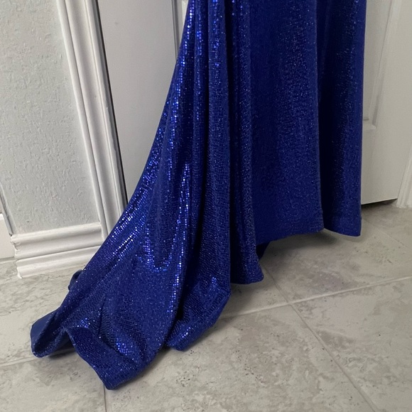 Prom Dress - Picture 5 of 5